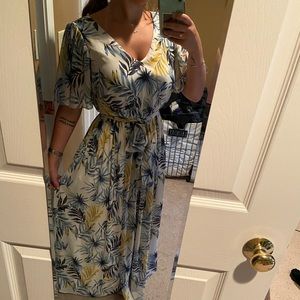 Gal meets glam floral maxi dress